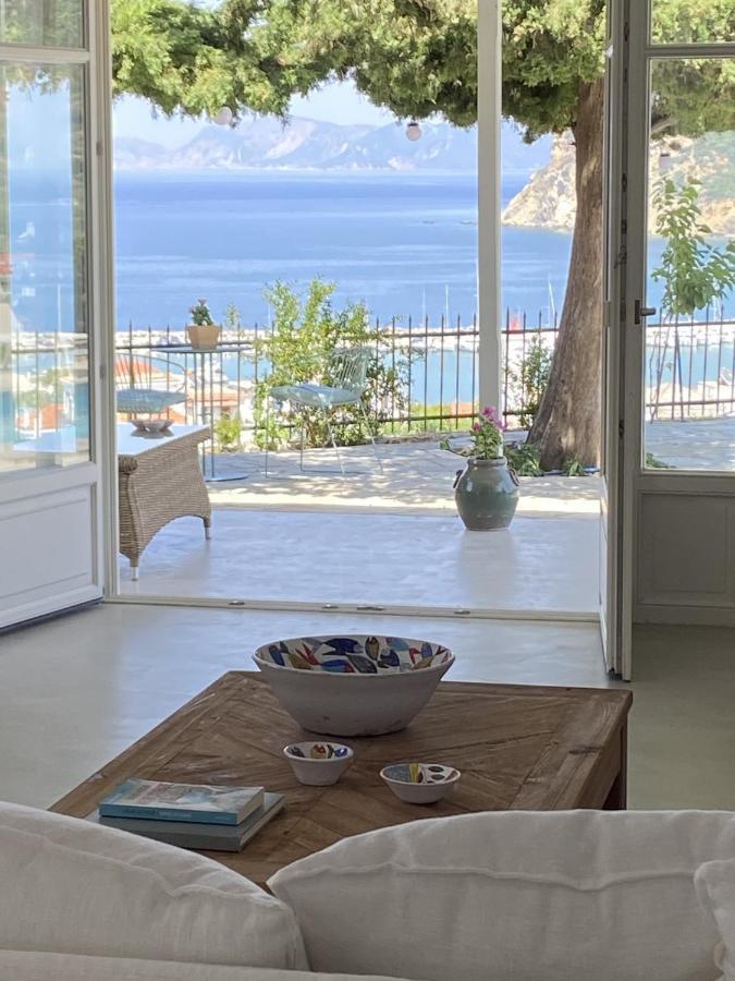 Villa Icelle Skopelos Town Sea View Swimming Pool Buitenkant foto